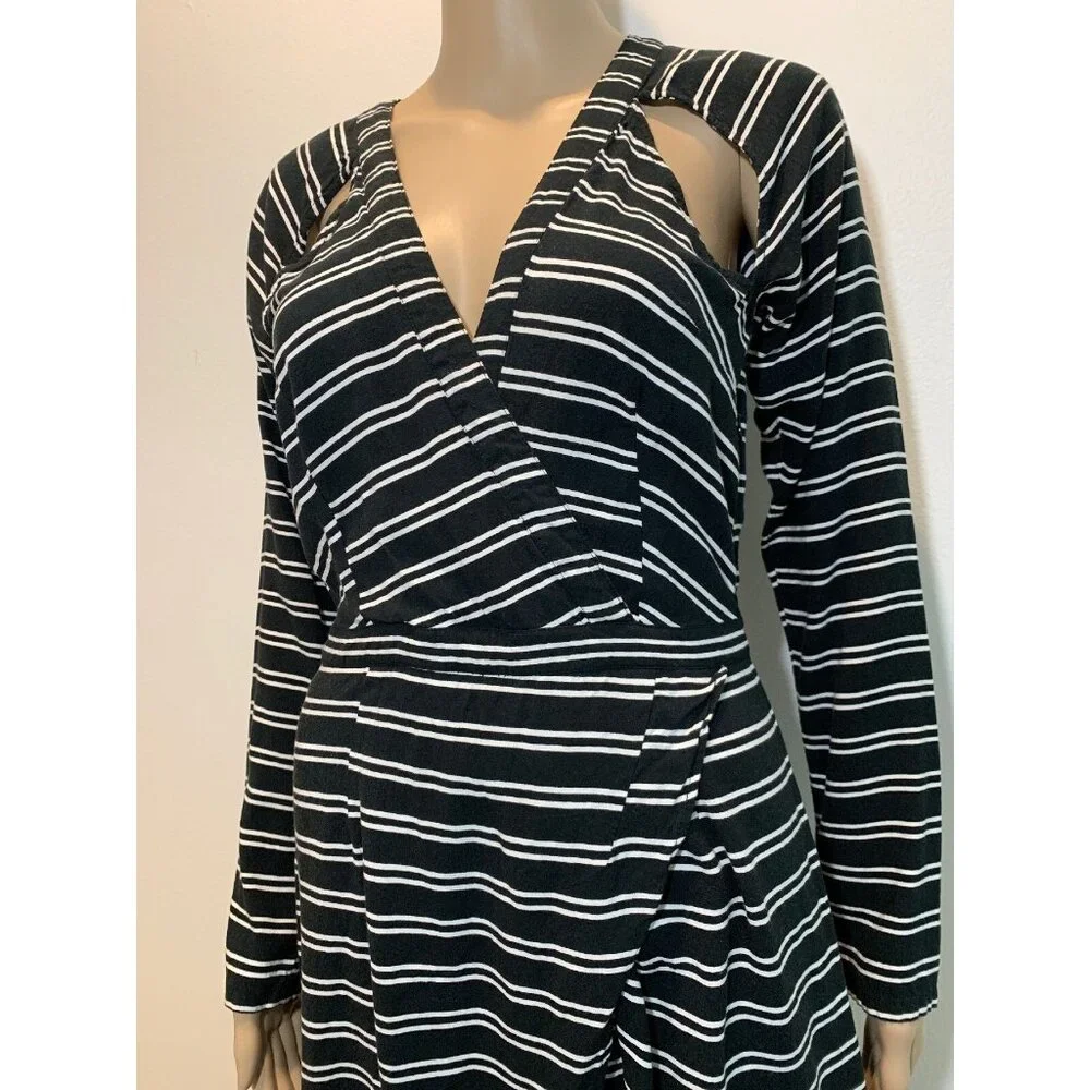 May Women Dress 10 Stripes Long Sleeves High Low Black White. - Picture 3 of 12